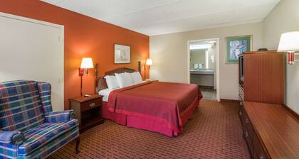 Days Inn by Wyndham Hurricane Mills