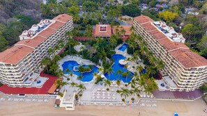 Aerial view - Barceló Puerto Vallarta - All Inclusive (Puerto Vallarta)
