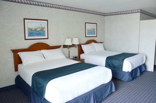 Travelodge by Wyndham Milwaukee