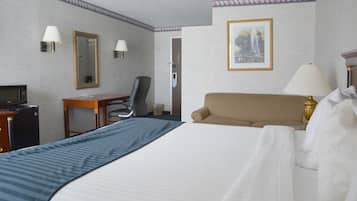 Studio Suite, 1 King Bed, Non Smoking
