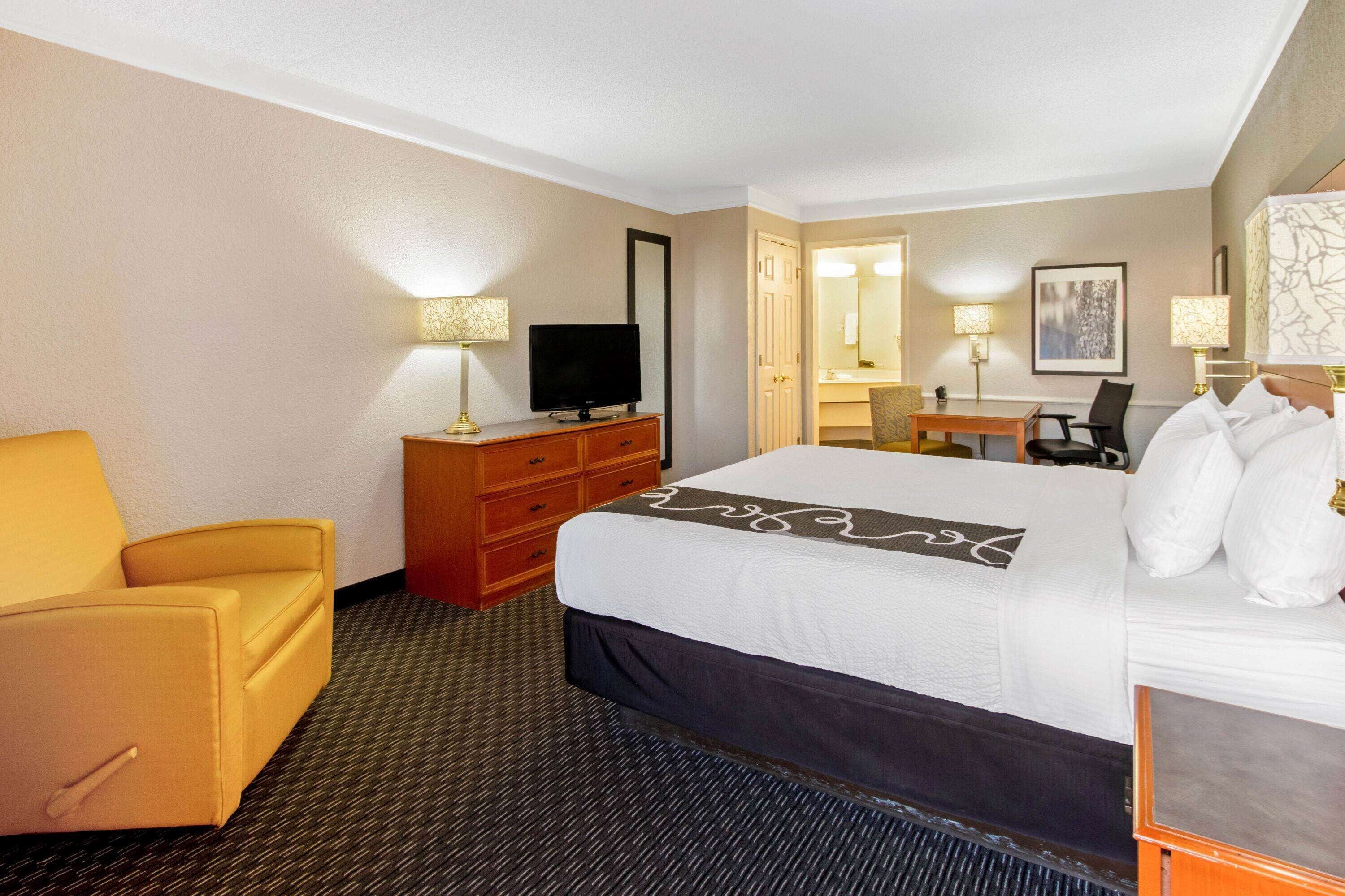 Photo - La Quinta Inn by Wyndham Santa Fe