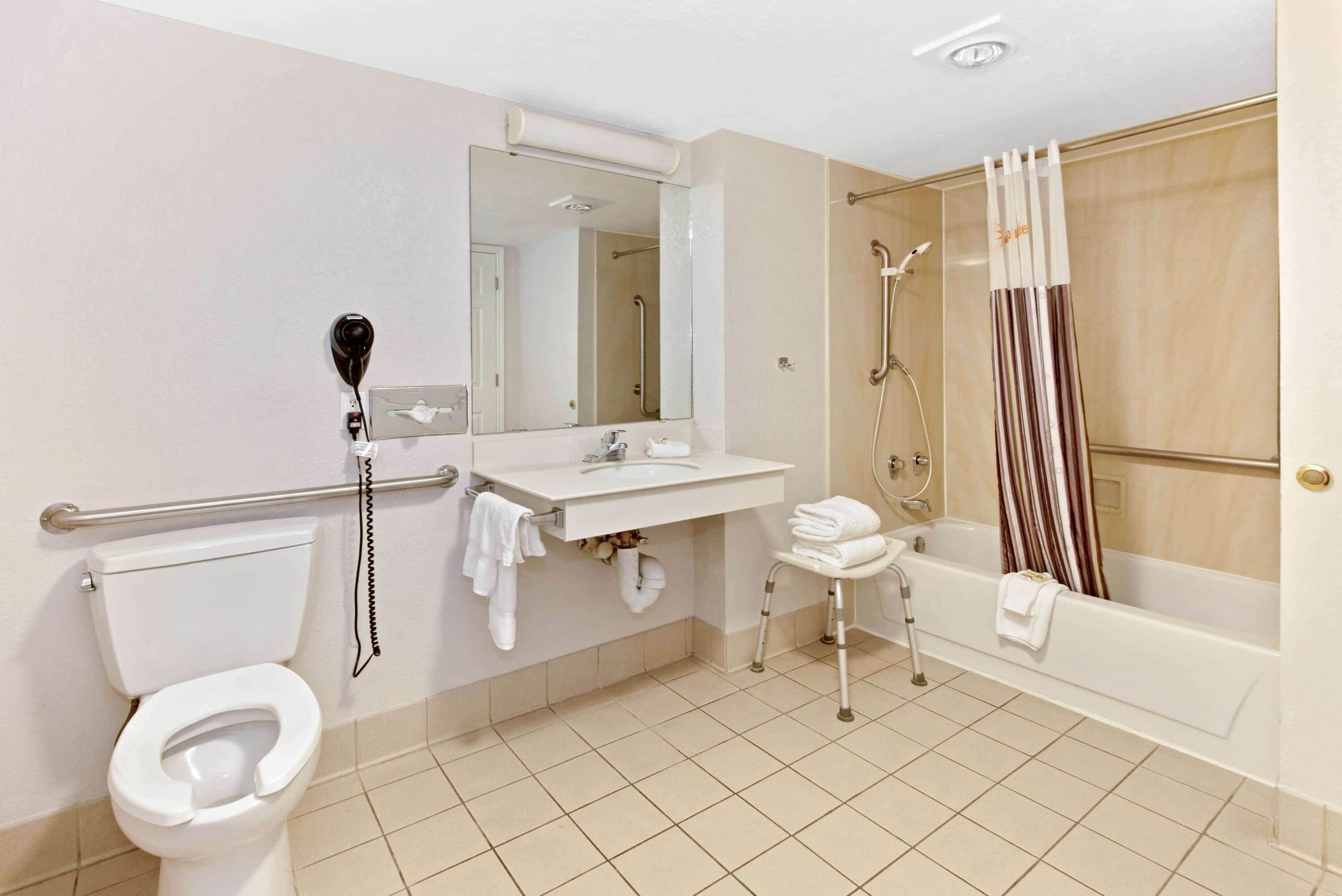 Photo - La Quinta Inn by Wyndham Santa Fe