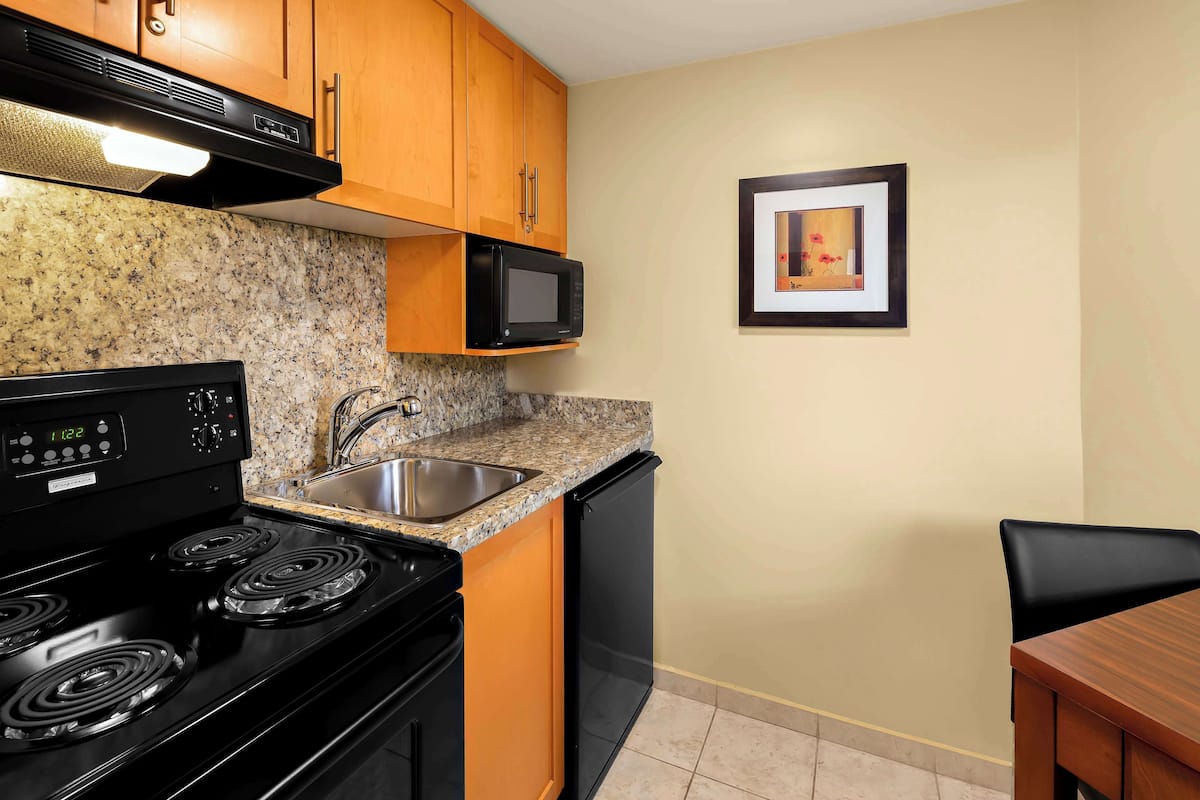 Hypo-allergenic bedding, pillow-top beds, in-room safe, desk