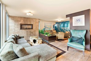 Lobby - Best Western Plus Inner Harbour (Victoria)