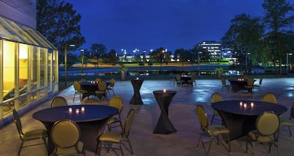 Sheraton Suites Chicago Elk Grove