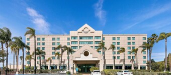 Country Inn & Suites by Radisson, San Diego North, CA