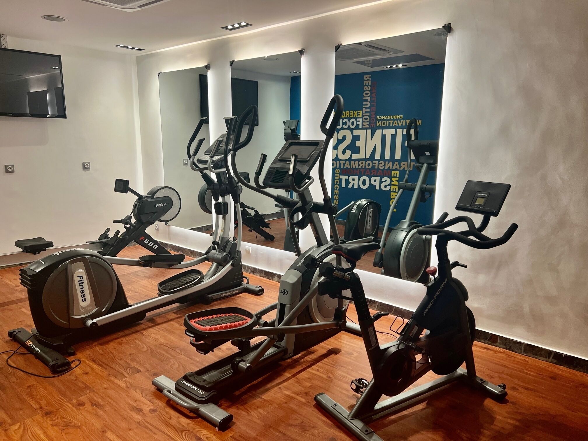 Foto - Sopatel Silmandé