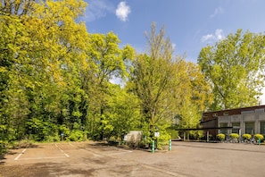 Self parking (EUR 8 per day)