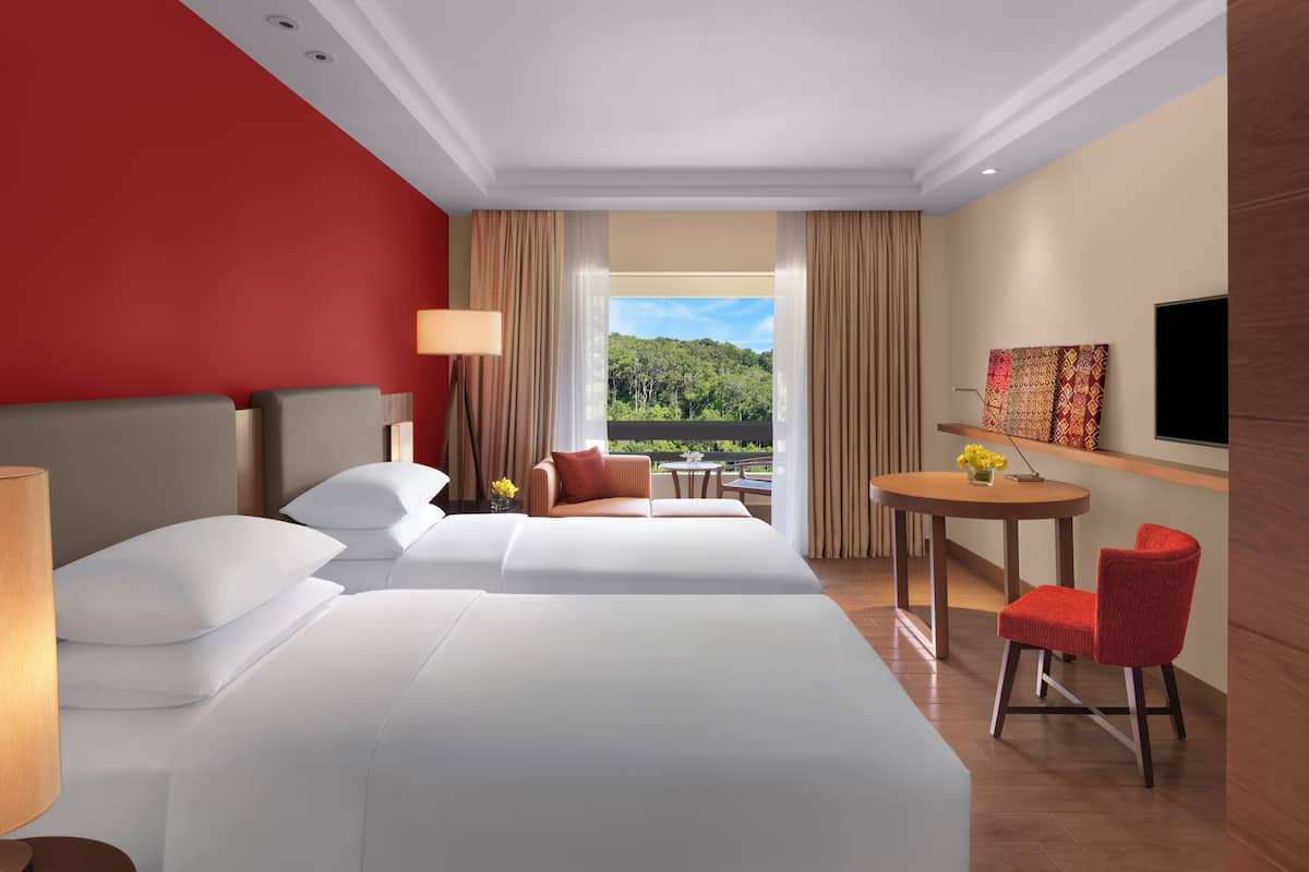 Club-rum - 2 enkelsängar | Gratis produkter i minibar, värdeförvaringsskåp på rummet och skrivbord