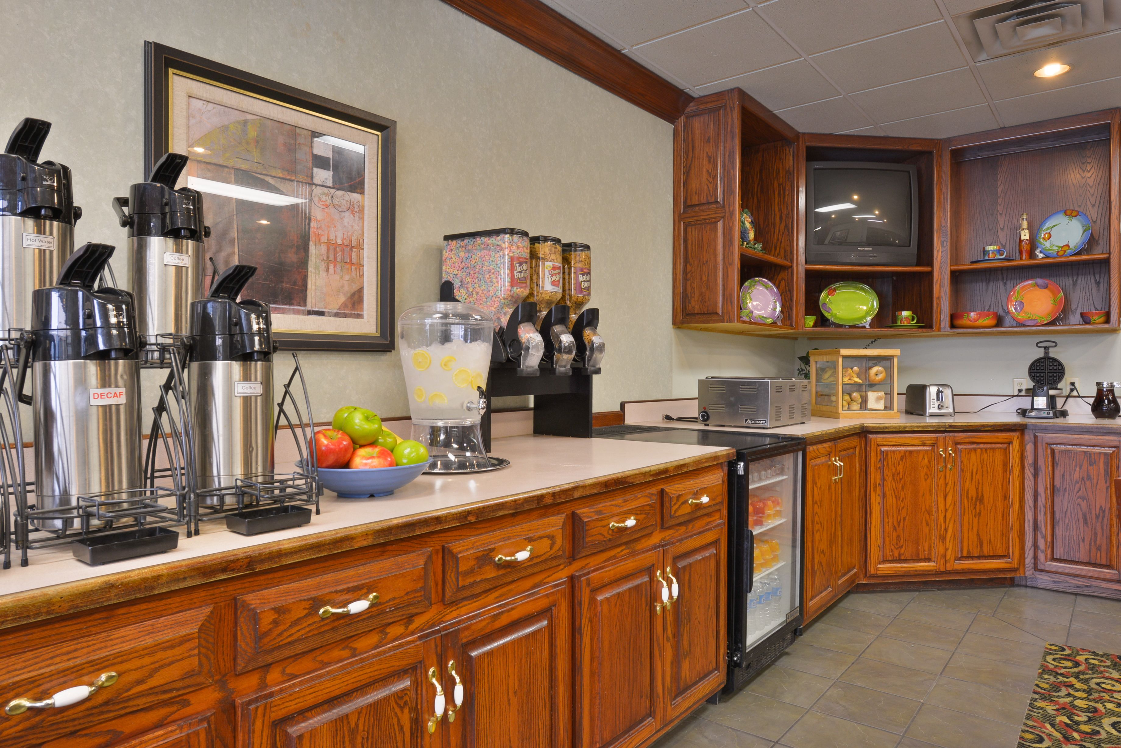 free continental breakfast