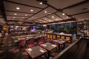 Café da manhã com buffet todos os dias (TWD 462 por pessoa) 