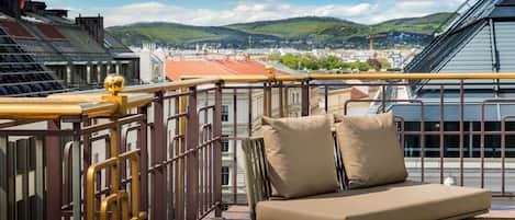 Penthouse, 1 King Bed, Corner | View from room