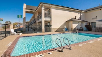 Seasonal outdoor pool