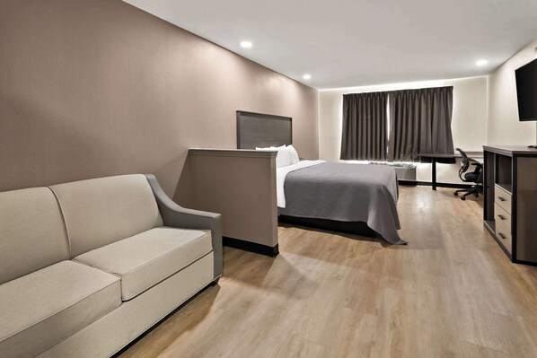 1 habitación, ropa de cama de alta calidad y escritorio 