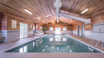 Indendørs pool
