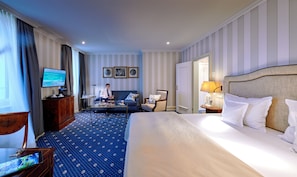 Grand Superior Room | Hypo-allergenic bedding, free minibar, in-room safe, desk