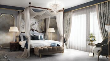 Presidential Suite | Hypo-allergenic bedding, free minibar, in-room safe, desk