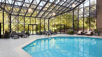 Una piscina techada