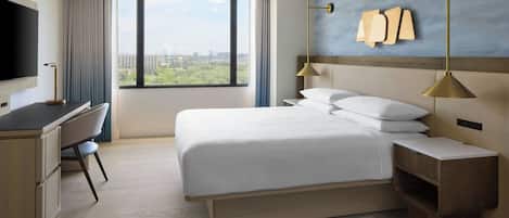 Premium bedding, in-room safe, desk, blackout drapes