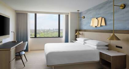 Toronto Airport Marriott Hotel