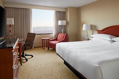 Toronto Airport Marriott Hotel - Image 48