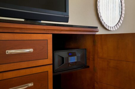 Toronto Airport Marriott Hotel - Image 46