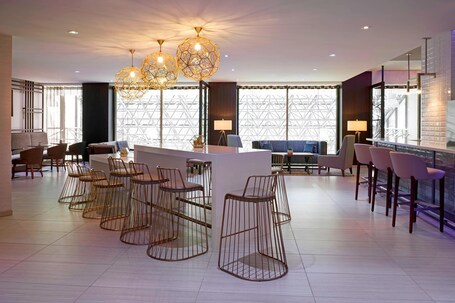 Toronto Airport Marriott Hotel - Image 29