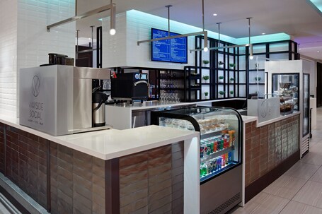 Toronto Airport Marriott Hotel - Image 57