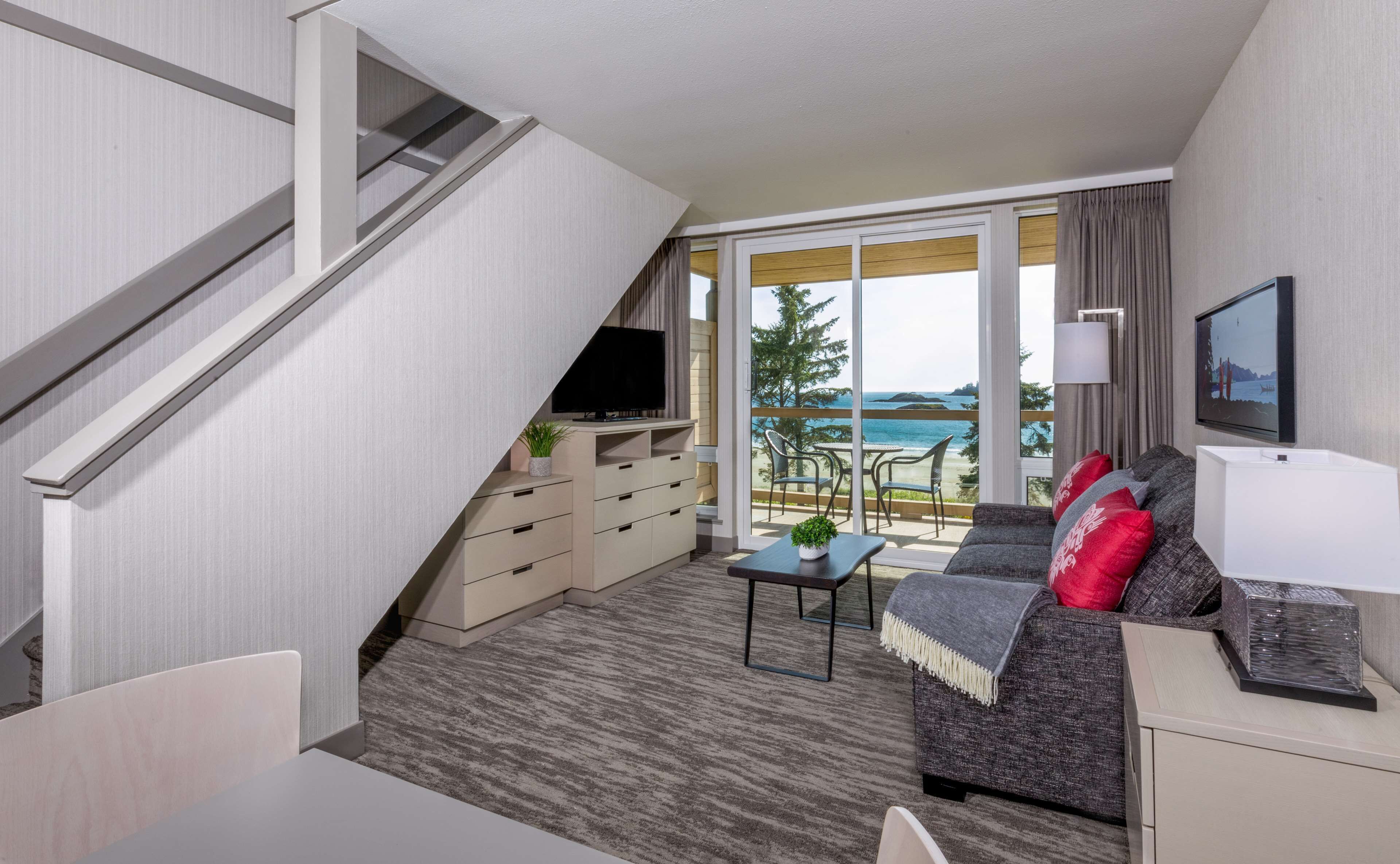 standard loft, 1 queen bed, balcony, ocean view (with sofabed) | hypo-allergenic bedding, pillow-top beds, in-room safe, desk