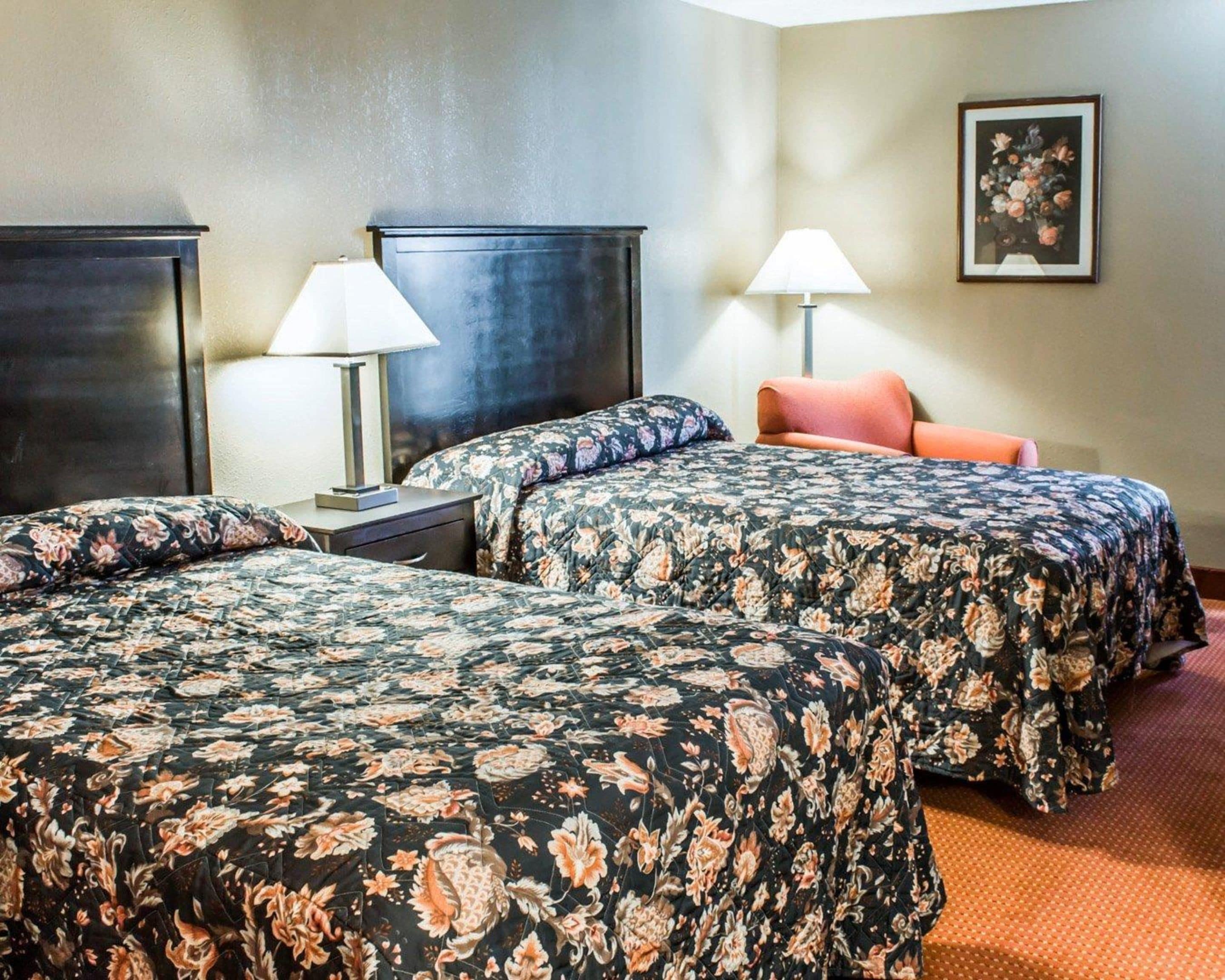 Desk, rollaway beds, free WiFi, bed sheets
