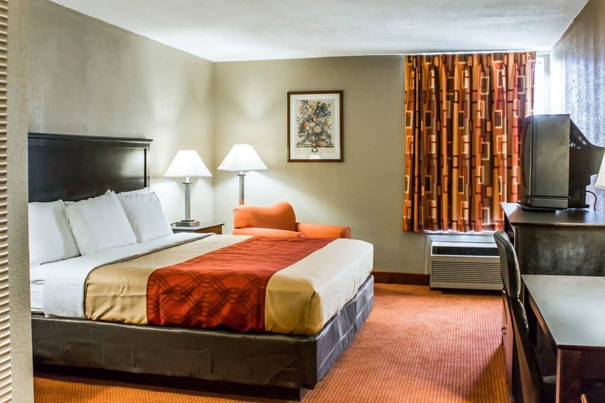 Desk, rollaway beds, free WiFi, bed sheets