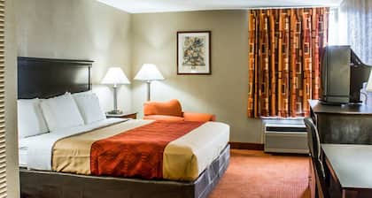 Econo Lodge Burlington I-40