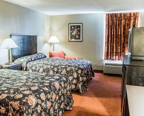 デスク、可動式ベッド、WiFi (無料)、ベッドシーツ