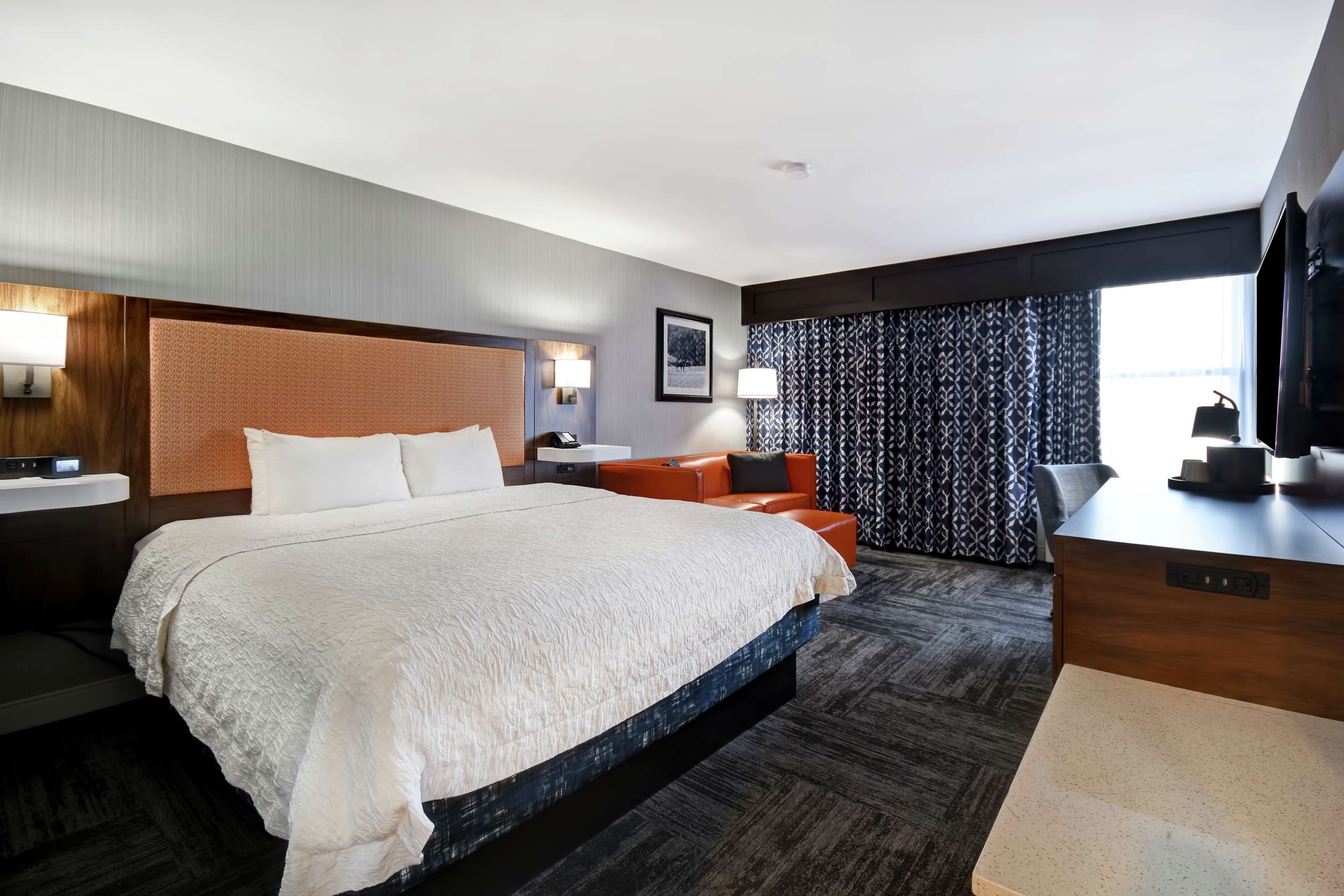 in-room safe, desk, iron/ironing board, free wifi