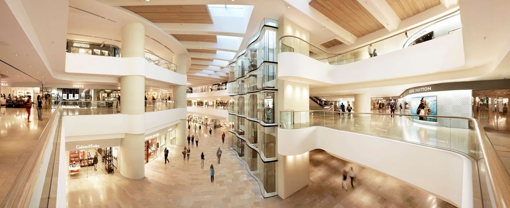 Conrad Hong Kong by null