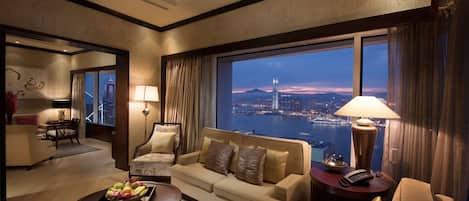 King Bed Presidential Suite | Living area | TV, DVD player