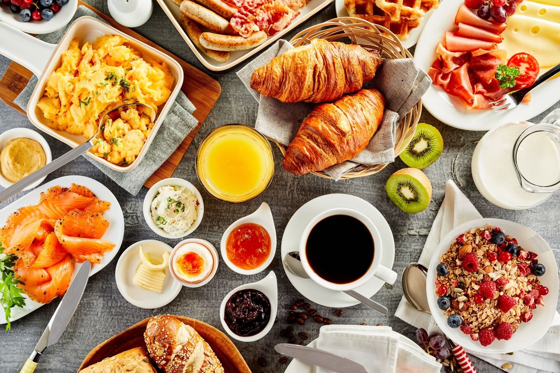 Daily buffet breakfast for a fee