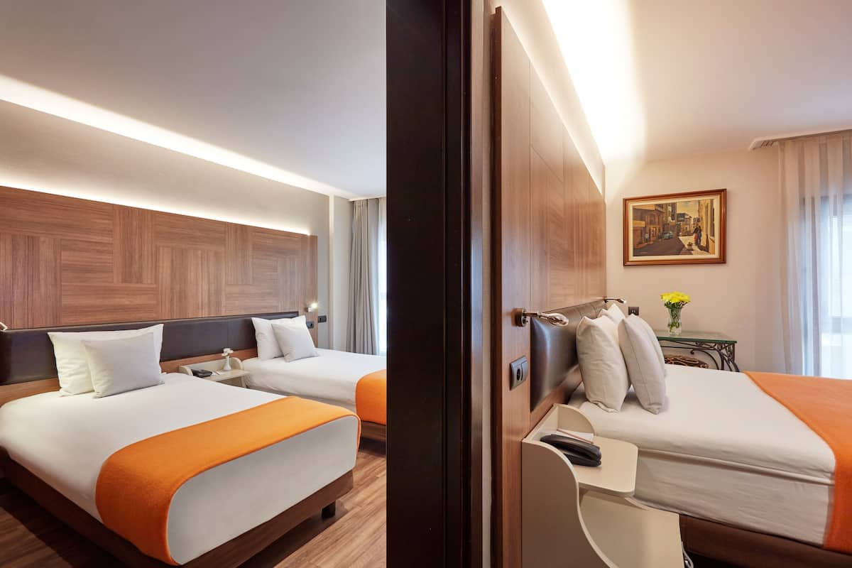 Quarto família | 1 quarto, frigobar, cofres nos quartos, escrivaninha