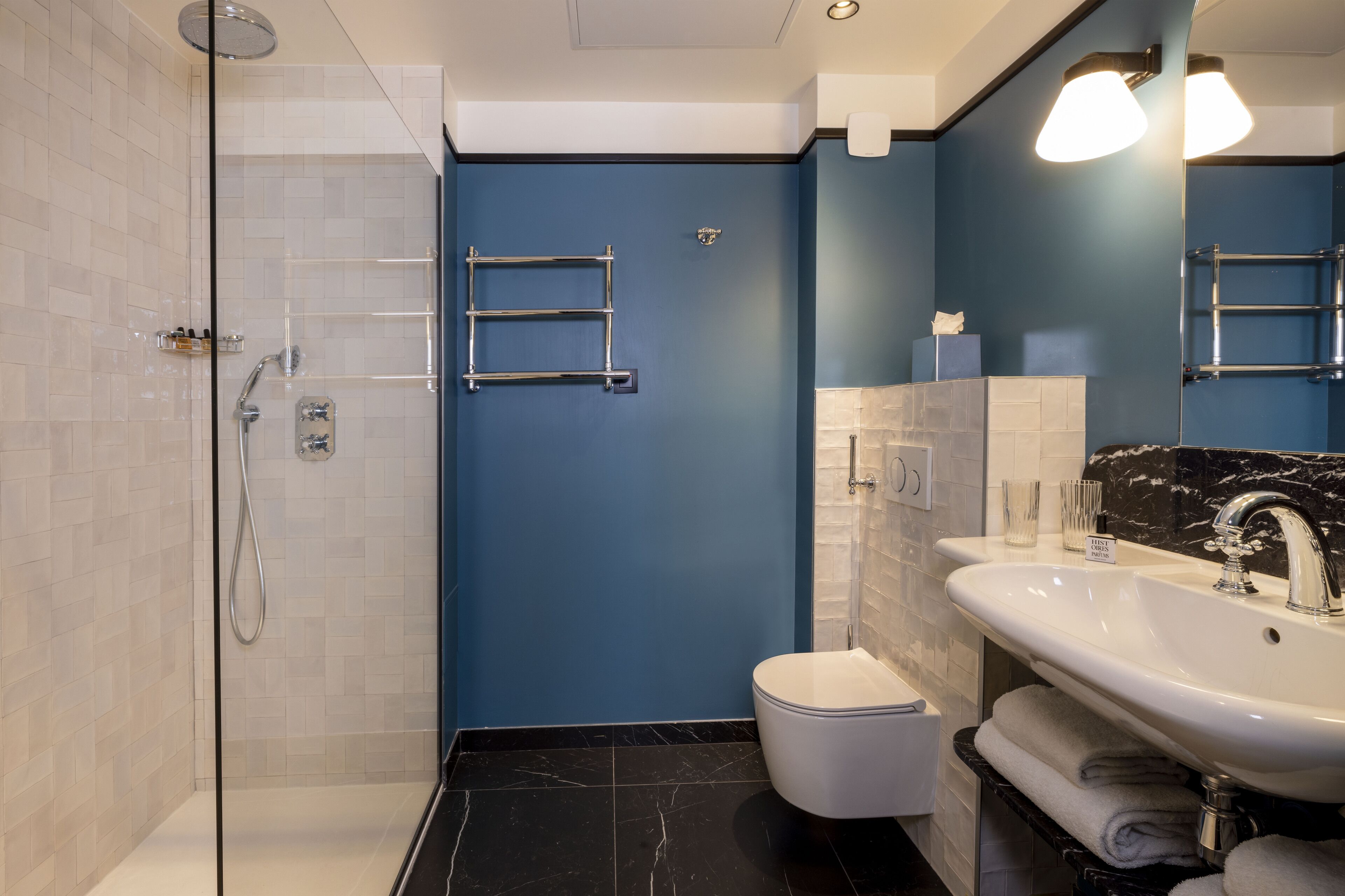 superior room | bathroom | free toiletries, hair dryer, towels, soap