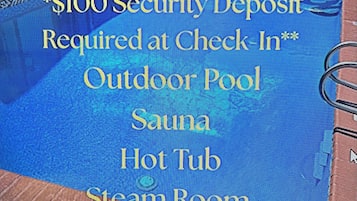 Rom – classic, 2 queensize-senger | Skrivebord, strykejern/-brett, wi-fi (inkludert) og sengetøy