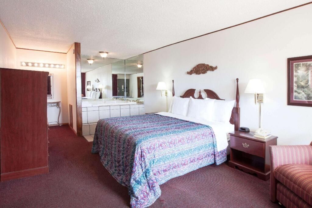 Premium bedding, desk, soundproofing, iron/ironing board
