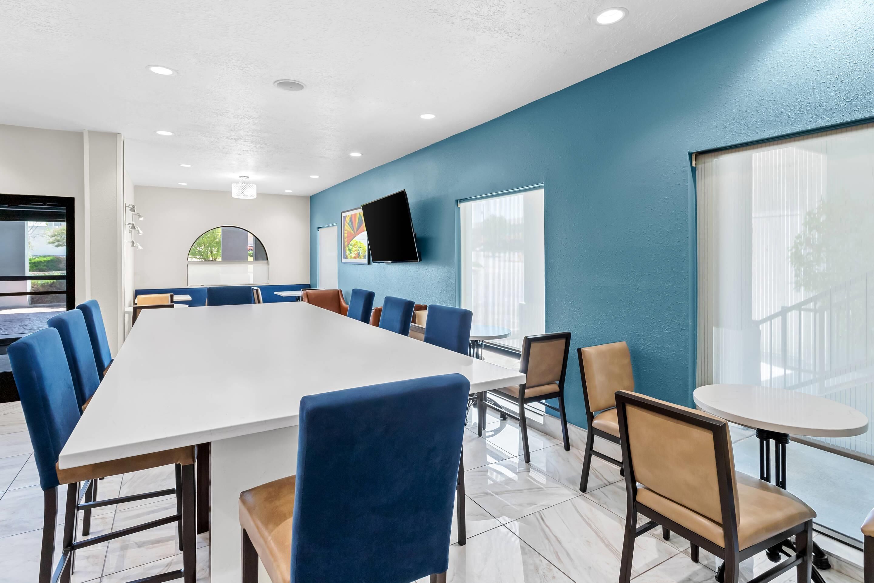 Bao gồm bữa sáng kiểu Âu hàng ngày 