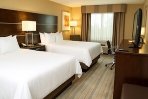 Desk, laptop workspace, blackout drapes, iron/ironing board - Holiday Inn Charlotte Airport by IHG (Charlotte)