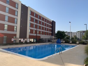 Seasonal outdoor pool, pool umbrellas, sun loungers