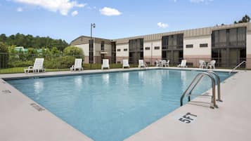 Seasonal outdoor pool