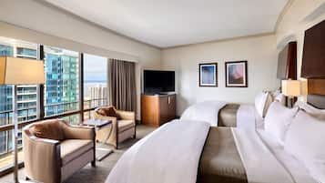 Premium bedding, down duvets, pillow-top beds, minibar
