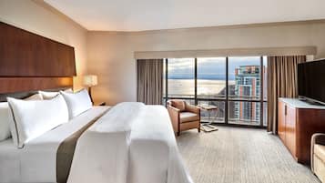 Premium bedding, down duvets, pillow-top beds, minibar