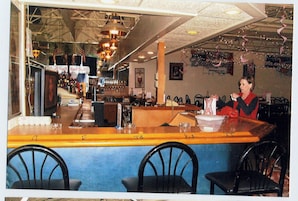 Bar (en el alojamiento)