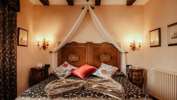 Romantiskt rum - terrass - viss havsutsikt | 1 sovrum, sängtillbehör av högsta kvalitet, bäddmadrasser och minibar