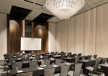 Meeting space at Revere Hotel Boston Common